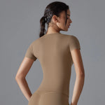 ELITE - Top Short Shirt